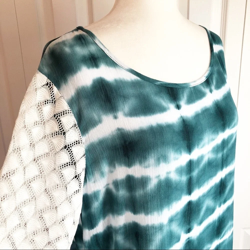 Weekend by Suzanne Betro Teal Green Tie Dye Print Blouse Large